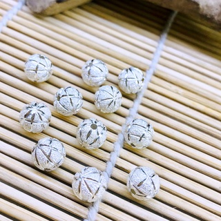 Charm bi bạc họa tiết đường kẻ