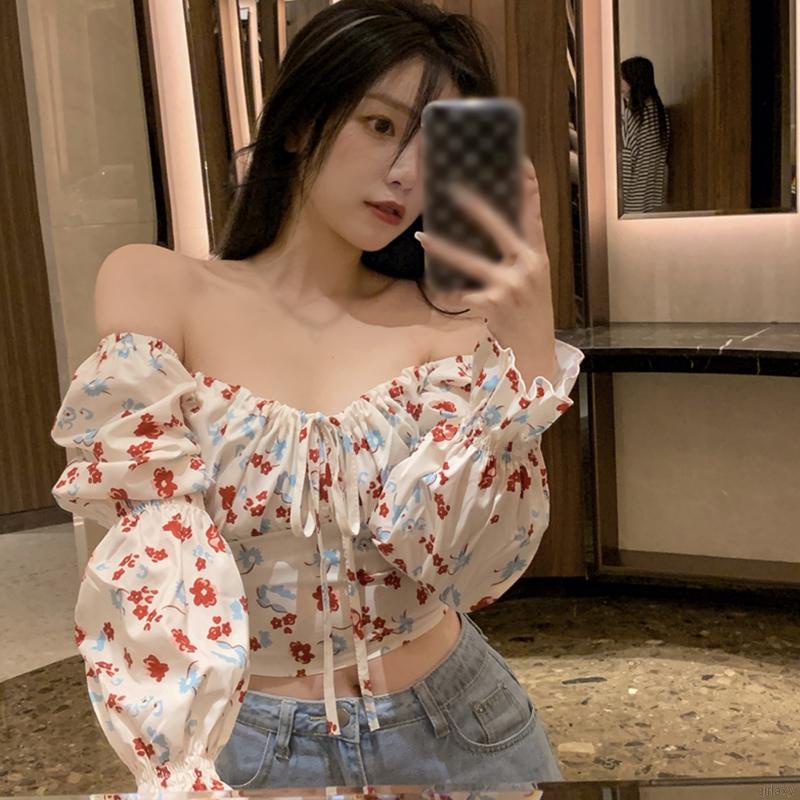 Áo croptop tay phồng cổ vuông form ôm in họa tiết hoa phong cách Hàn quốc