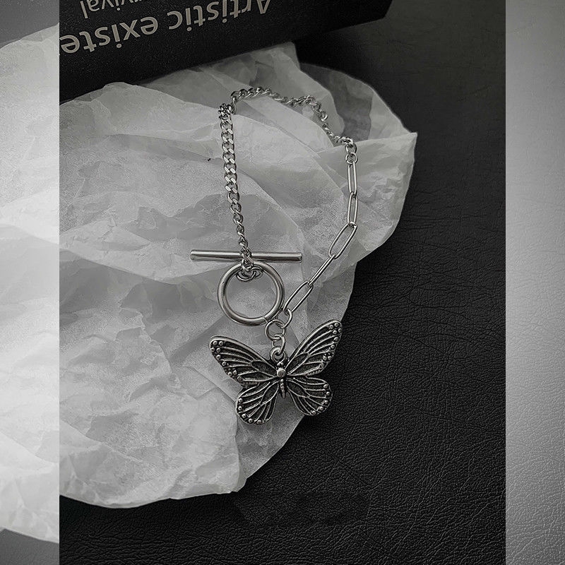 Vòng Tay Mặt Hình Bướm 22328