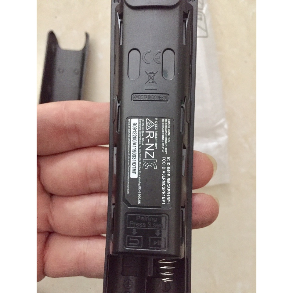 Điều khiển tivi giọng nói samsung,điều khiển samsung giọng nói,remote tivi samsung giọng nói