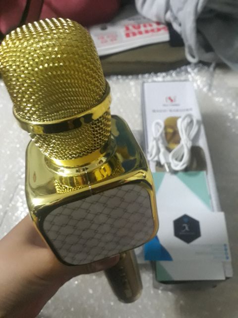 Micro Karaoke Bluetooth YS05 chính hãng thiết kế sang trọng, micro không dây hát karaoke kèm loa bluetooth