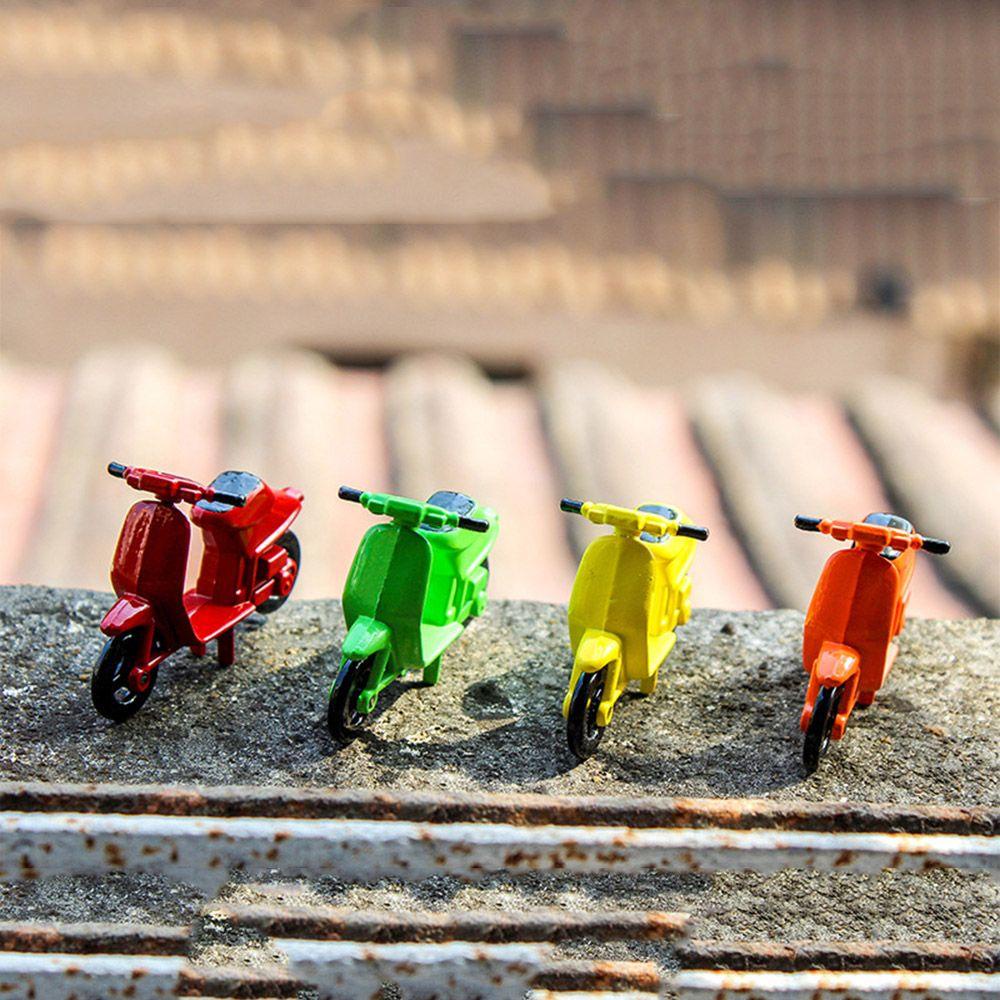 Mô Hình Xe Mô Tô Mini Bằng Nhựa Resin Độc Đáo Dùng Trang Trí Nhà Búp Bê
