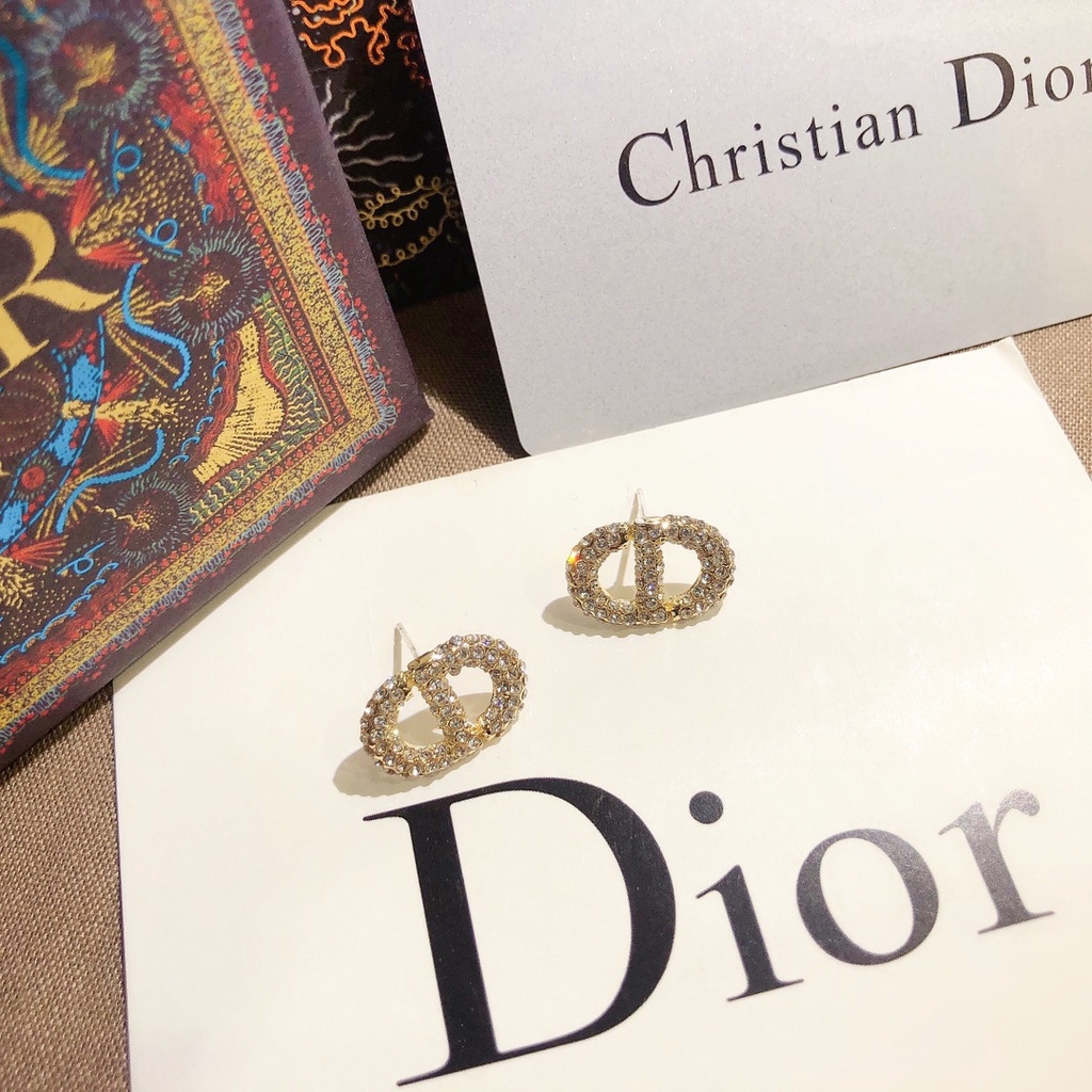 Đôi khuyên tai DIOR mặt hình chữ CD đính đá sang trọng thời trang dành cho nữ