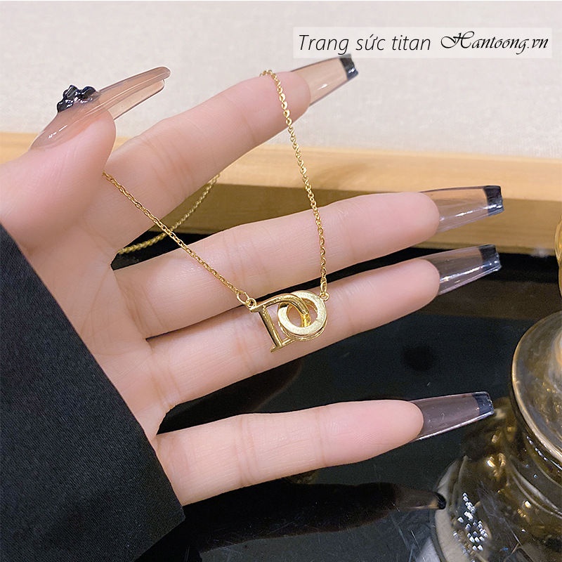 Dây chuyền titan nữ không gỉ mặt chữ D đơn giản phong cách thời trang hàn quốc mẫu mới 2023