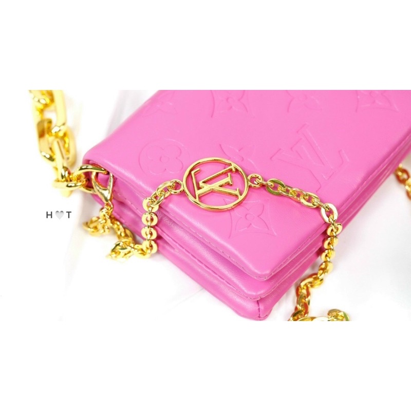 Túi chéo LV hai màu hồng sen và đen fullbox nguyên seal 2 dây size 12cm