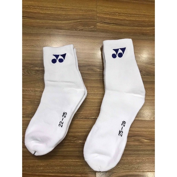 tất yonex trắng