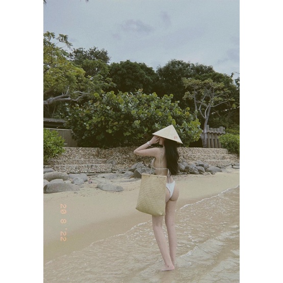 ẢNH THẬT BIKINI 2 MẢNH MAI PHƯƠNG BÙI CÓ SẴN MÚT NGỰC BIKINI BASIC