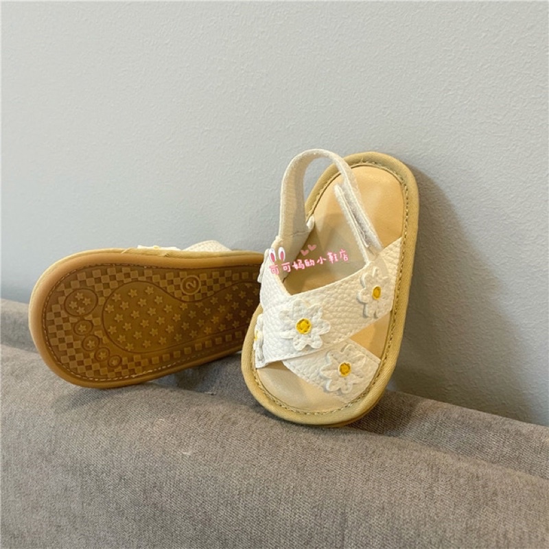 Sandal hoa cho bé gái- giày dép hè cho bé - tiệm đồ nhà Kem