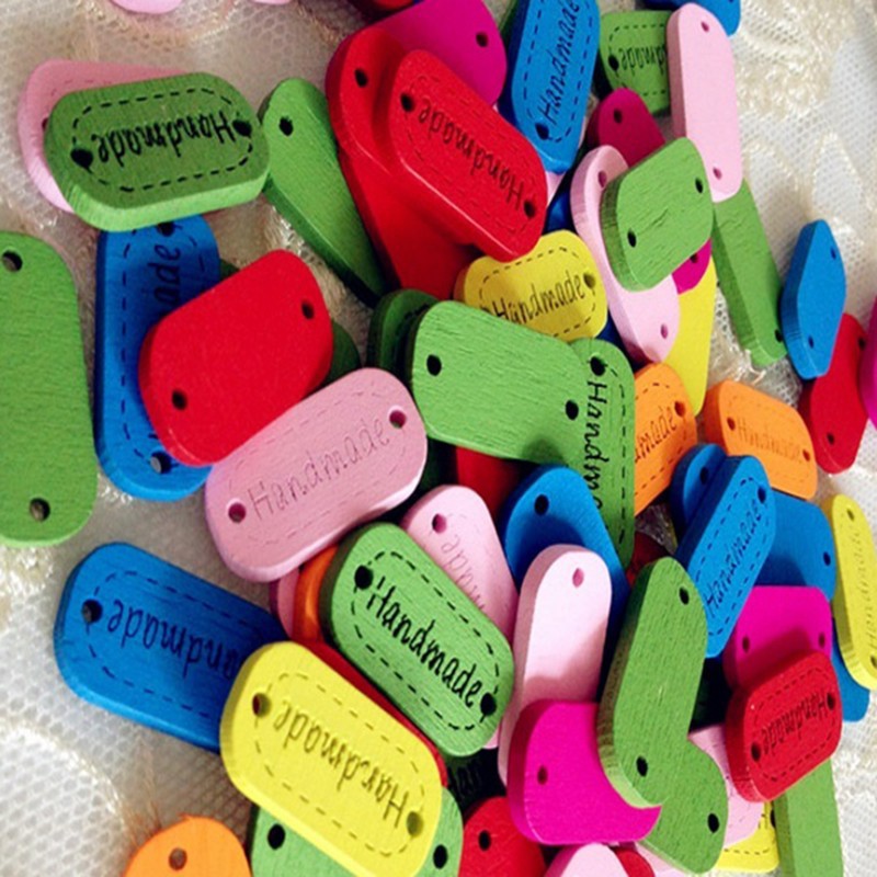 Bộ 100 nút gỗ may quần áo