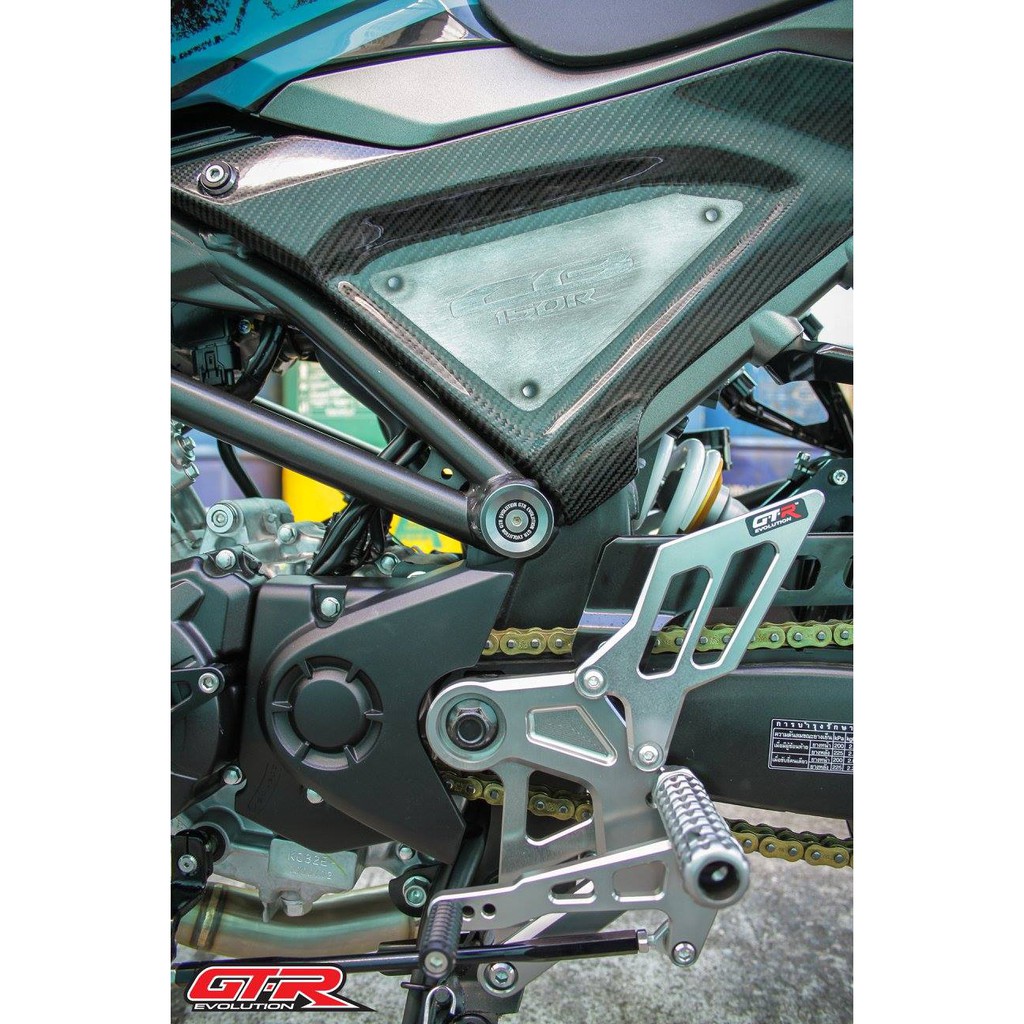 Che lỗ sườn GTR CB150R CB300R