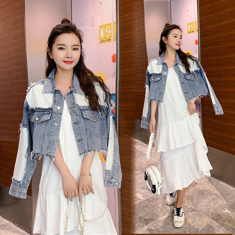 MACHIC - Áo khoác jean nữ Croptop phối đắp bạ và rách cá tính PC HÀN QUỐC - New Hot
