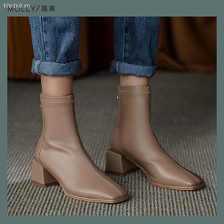 Giày Bốt Cao Gót Phong Cách Trẻ Trung Độc Đáo Dành Cho Nữ 2020