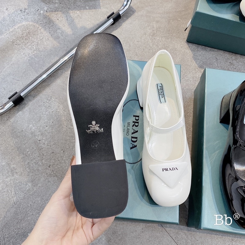 Giày PRADA