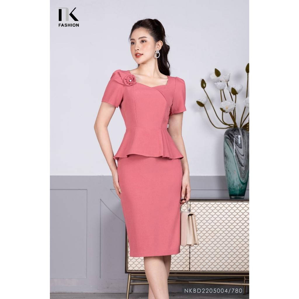 Set Áo Peplum Cổ Chữ U Kèm Chân Váy Bút Chì NK Fashion Dáng Công Sở, Chất Vải Nhập Hàn Dày Dặn Mềm Mát NKBD2205004