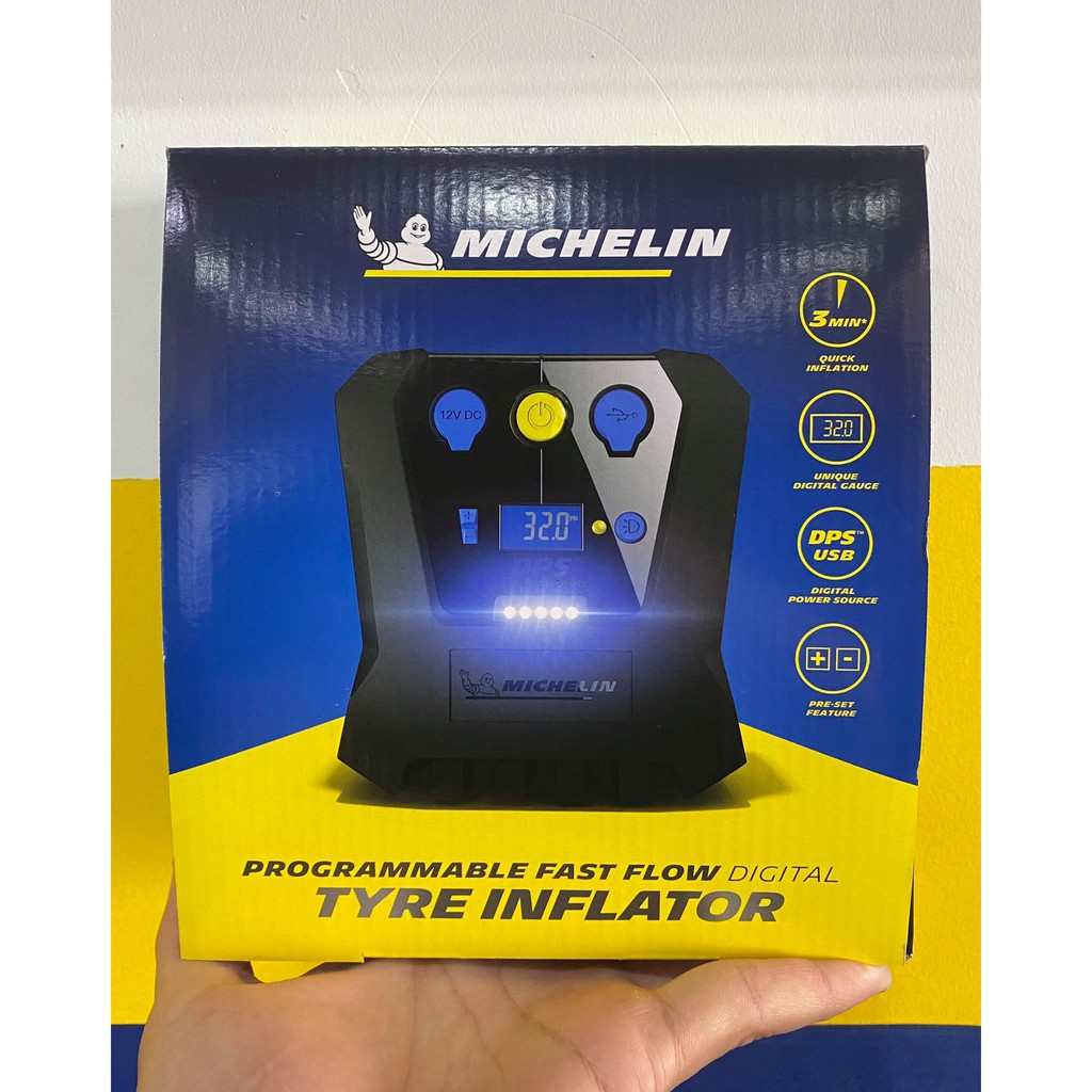 Bơm kèm vá tự động Michelin 12266 - Mẫu mới logo Michelin in chìm trên bơm