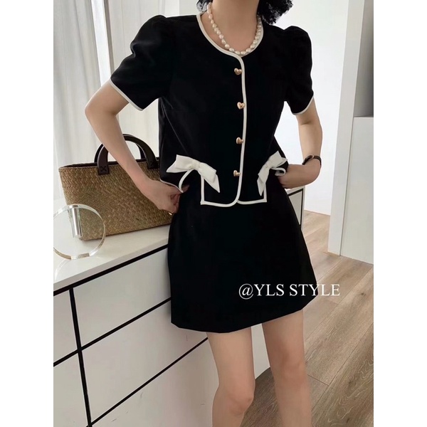 ( Ảnh thật ) D512 Áo vest lửng đính nơ và chân váy chữ A
