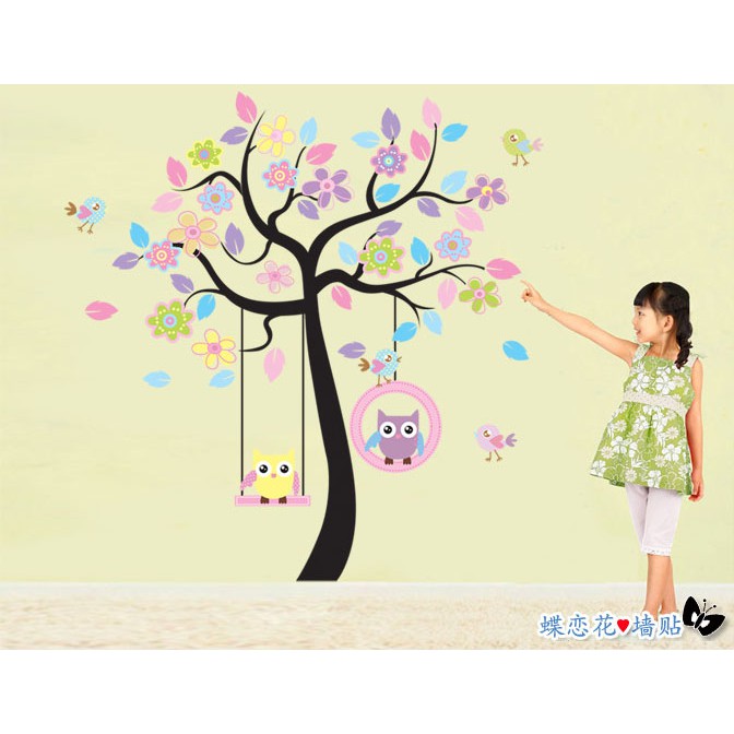 Tranh decal chim non chơi xích đu