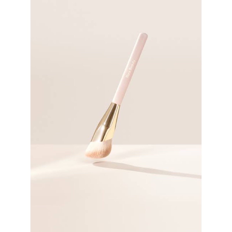 Cọ Rare Beauty Liquid Touch Foundation Brush