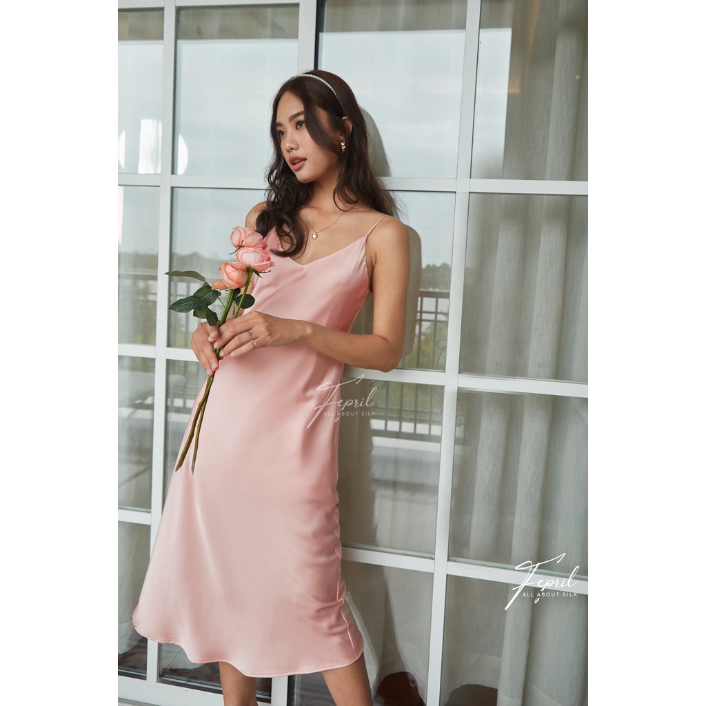 Đầm lụa trơn dài FEPRIL Bias Cut long dress
