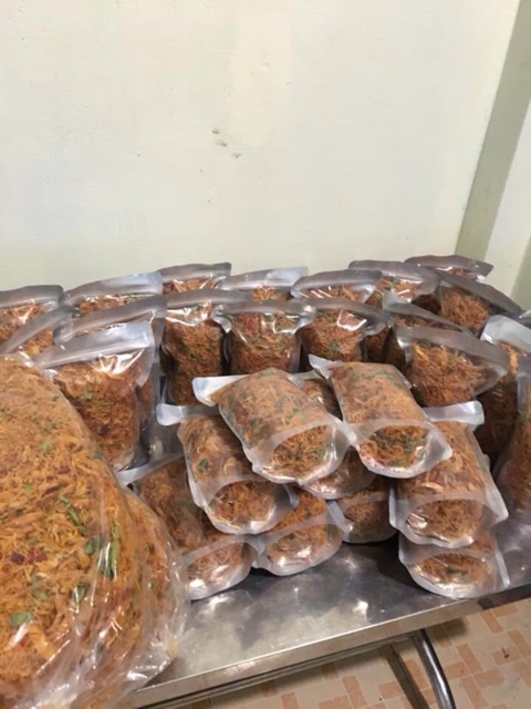 1KG KHÔ GÀ LÁ CHANH