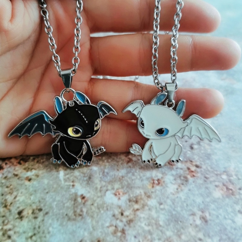 Dây Chuyền Vòng Cổ Cặp Đôi Bí Kíp Luyện Rồng Night Fury Chains How To Train Your Dragon Titan Không Gỉ- Night Fury