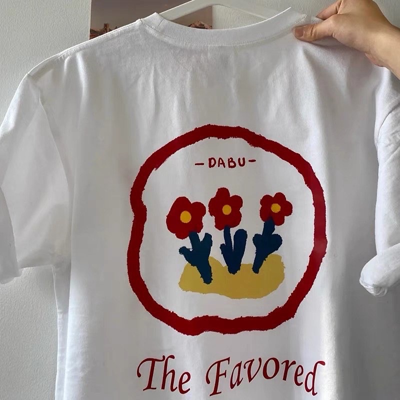 Áo thun trắng 3 bông hoa