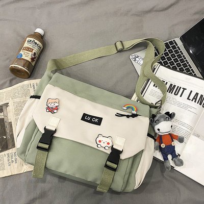 cặp đeo chéo may mắn tặng kèm stick hàng loại 1 siêu hót 2022