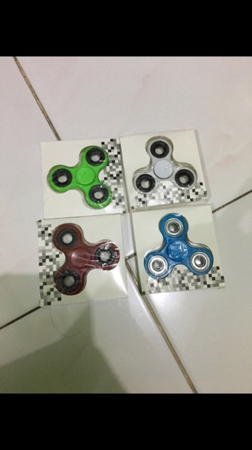 (mua 1) Con Quay Đồ Chơi Fidget Spinner, Giúp Giảm Stress