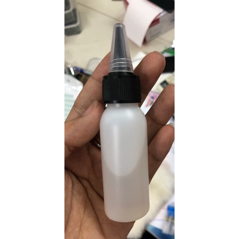 Nước rửa cọ, dung dịch rửa cọ