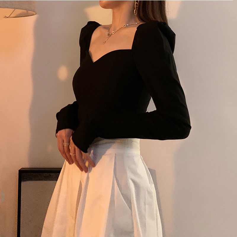 Đen Áo Kiểu Tay Phồng Cổ Vuông Khoét Sâu Quyến Rũ
