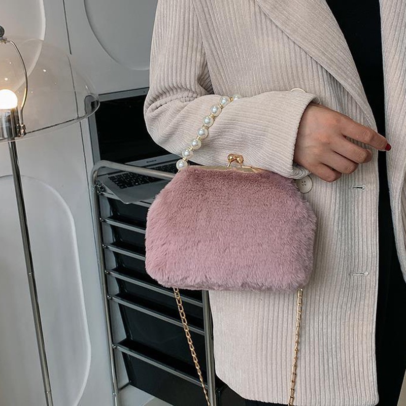 Túi Đeo Vai Bằng Nhung Lông Phối Dây Xích Phong Cách Pháp Thời Trang Dành Cho Nữ