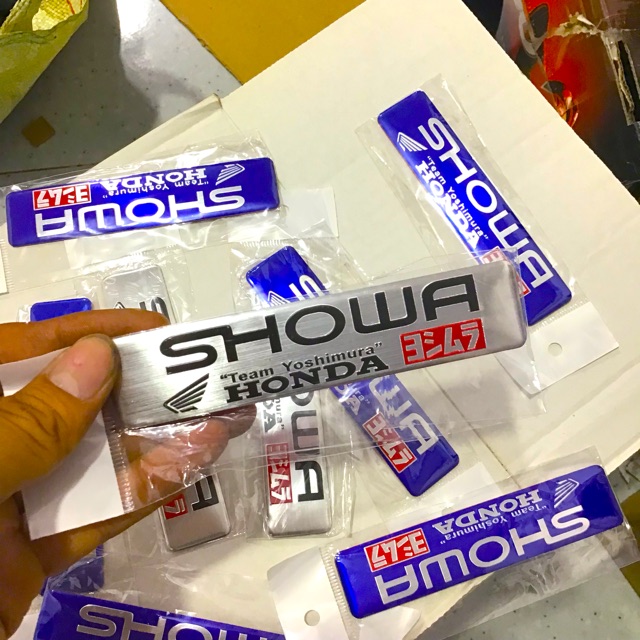 Tem Nhôm SHOWA - Honda Team Yoshimura Dán Pô Phuộc Siêu Chắc