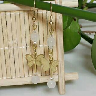 Khuyên tai cổ trang hồ điệp hạt đá