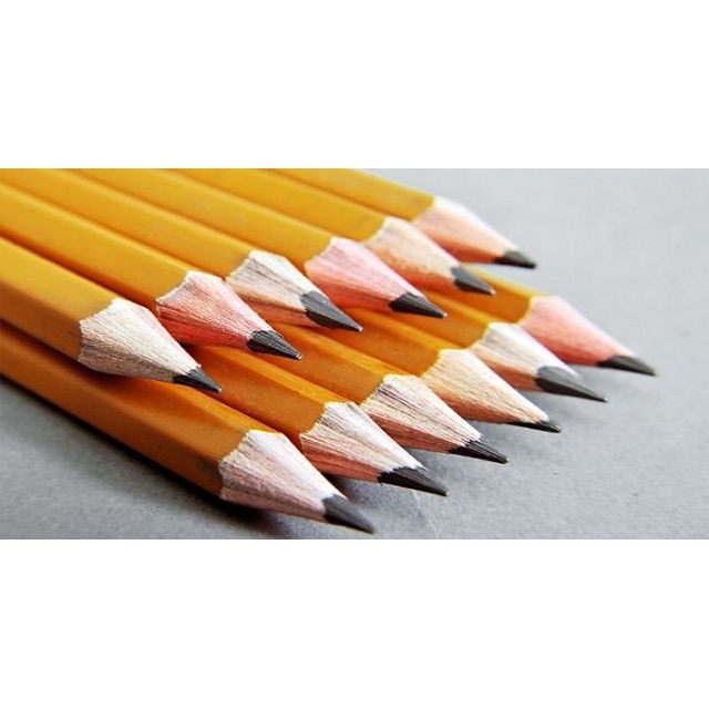 CHÌ TIỆP thân vàng KOH-I- NOOR THEARTSHOP