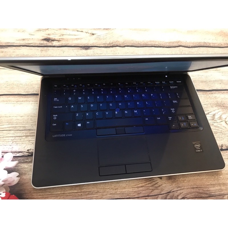 [GIÁ HỦY DIỆT] Dell latitu E744O i7-4600 8g ssd256g đèn led | BigBuy360 - bigbuy360.vn