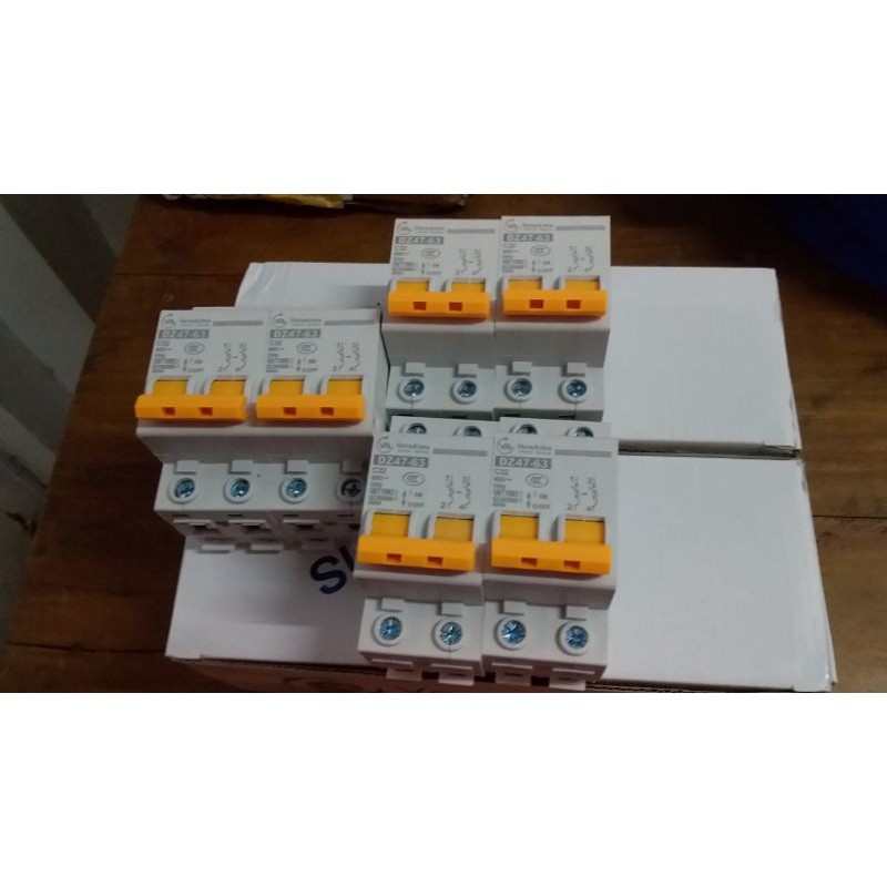 CB 32A 2 cực, cầu dao tự động dân dụng, thiết bị bảo vệ hệ thống điện