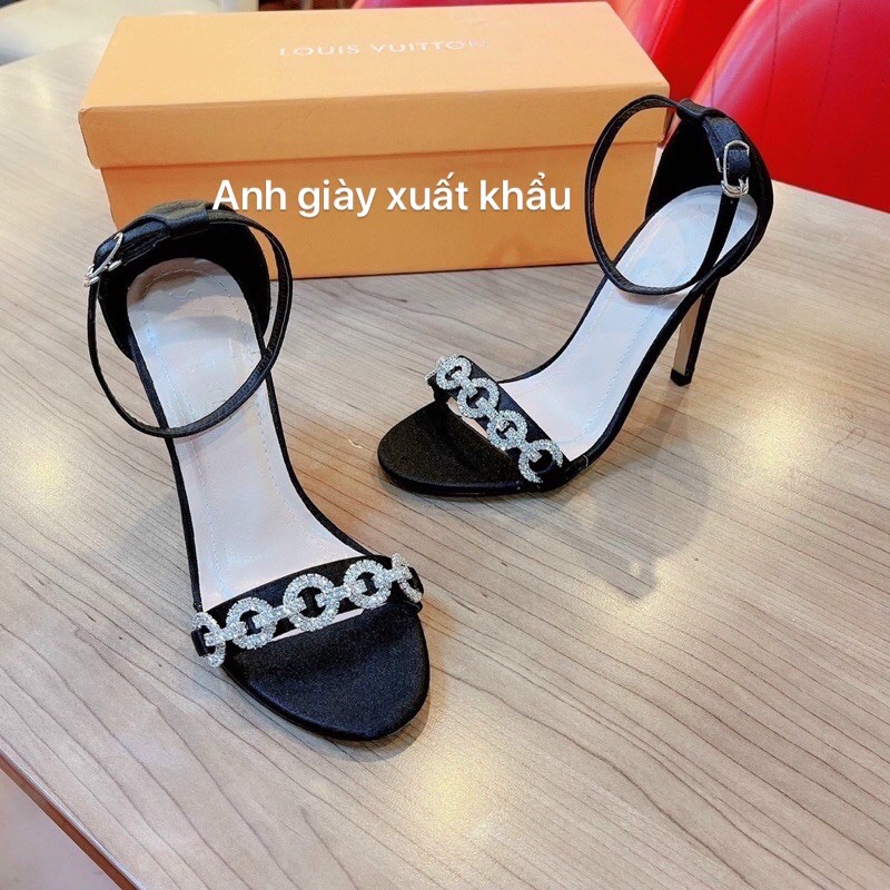 Sandal quai ngang lụa gót nhọn 9p đính đá bít gót( ảnh thật, kèm video)