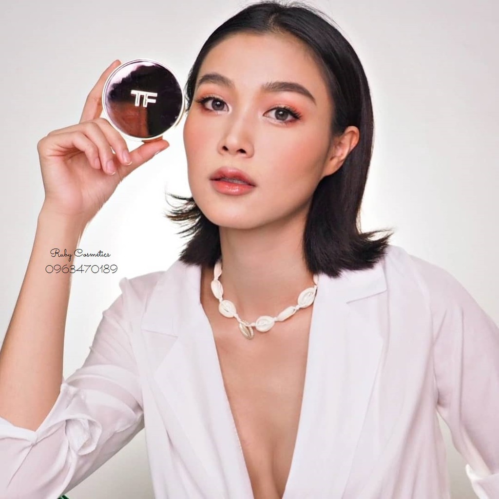 Phấn Nước / Cushion Tom Ford Traceless Touch Foundation Case Satin - Matte Cushion SPF 45 /PA++++ 2018 | BigBuy360 - bigbuy360.vn