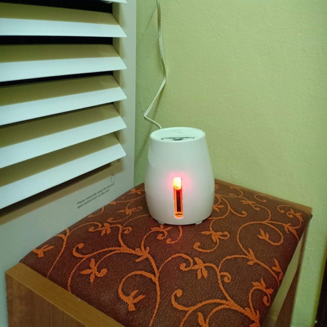 Đèn tinh dầu đuổi muỗi