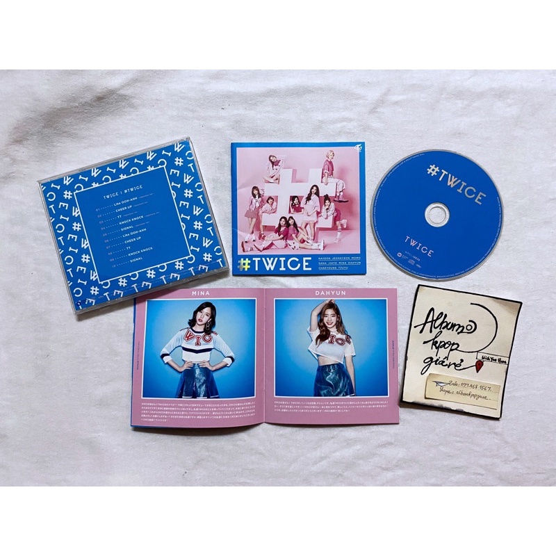 Twice Japan Album #Twice đã khui seal, gồm CD DVD kèm mini booklet như hình.