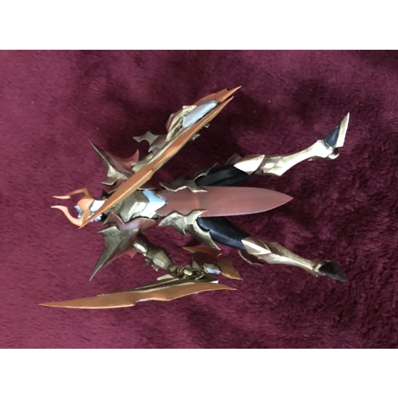 mô hình liên quân - nakroth quán quân 12cm