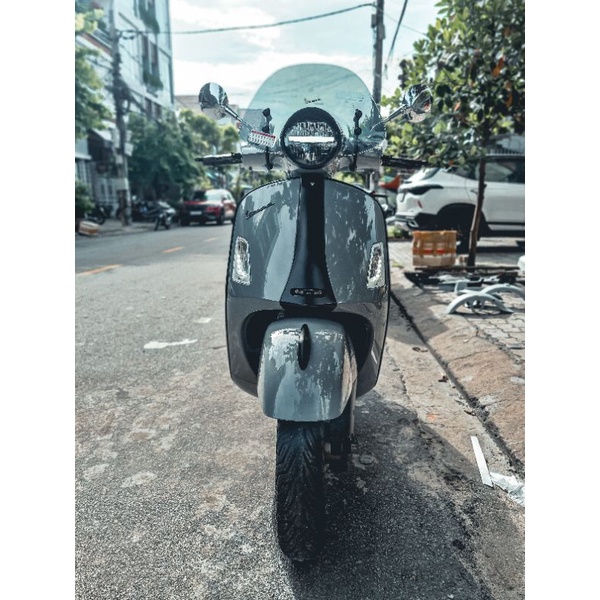Đèn pha led 2 daylight sang chảnh Vespa GTS 2020