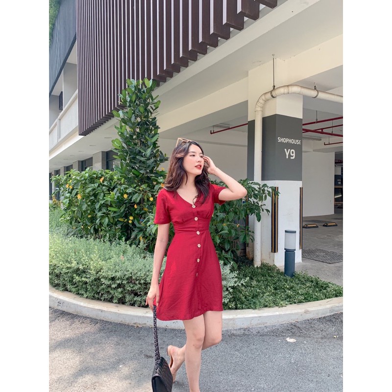 Đầm Miso - Đầm cổ tim nút gỗ | BigBuy360 - bigbuy360.vn
