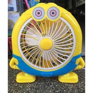 Quạt Cắm Điện Minion - Đoremon - Helo Kitty Siêu Mát BB