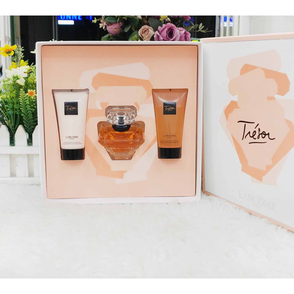 Nước hoa nữ Lancome Tresor EDP 50ml + Body Lotion 50ml  + Sữa tắm 50ml