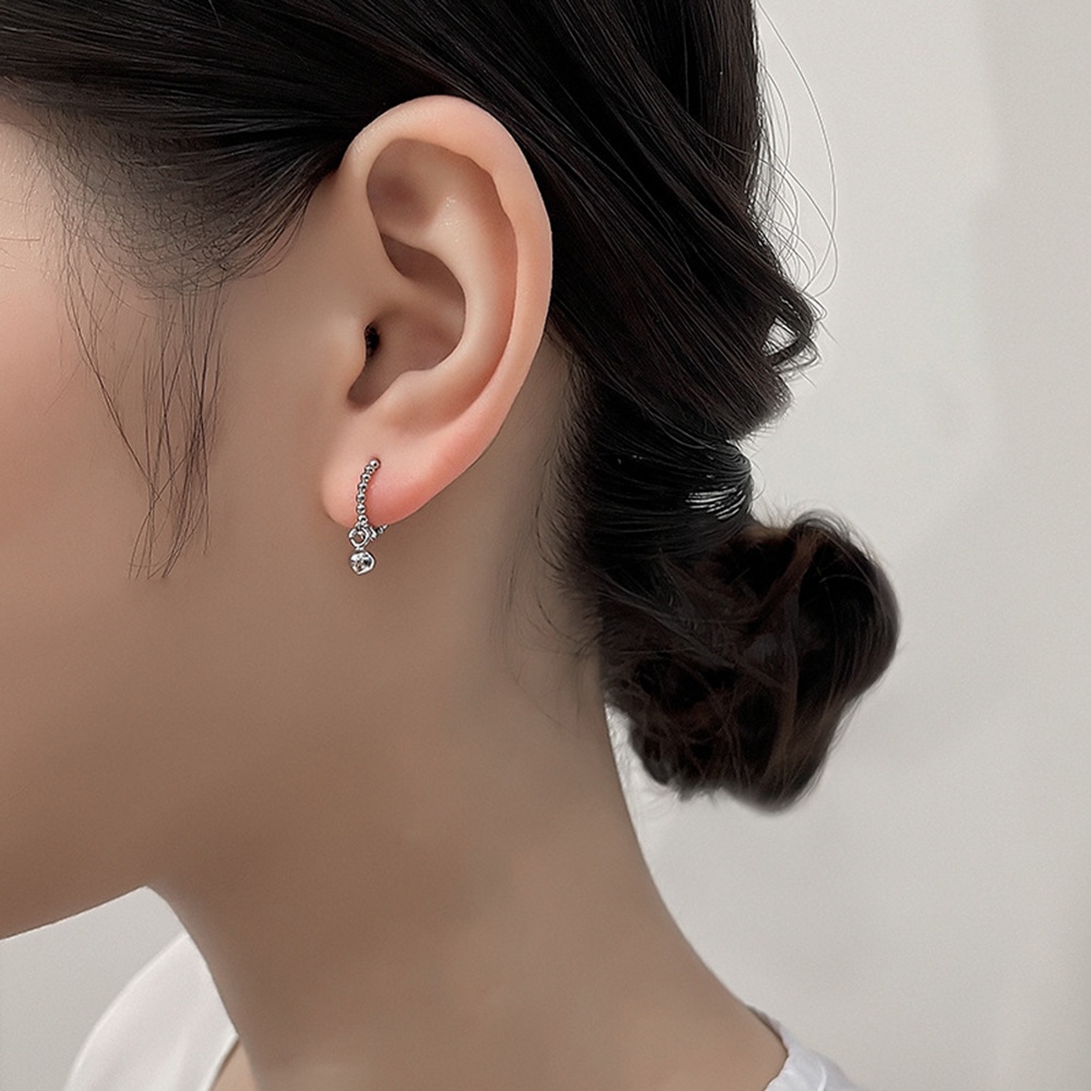 1 Khuyên Tai Nữ Trang Đính Ngọc Trai Xinh Xắn