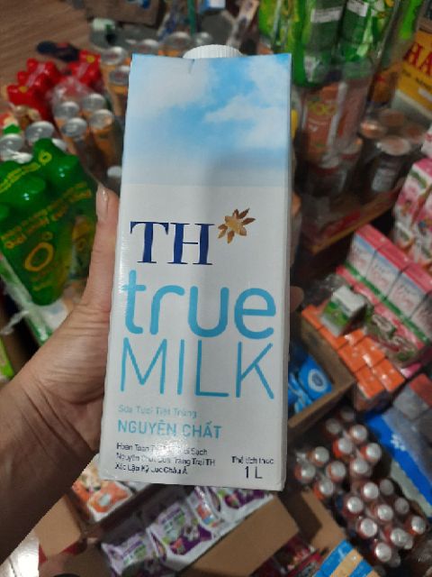 Sữa tươi không đường /có đường TH true mlik hộp 1lit | BigBuy360 - bigbuy360.vn