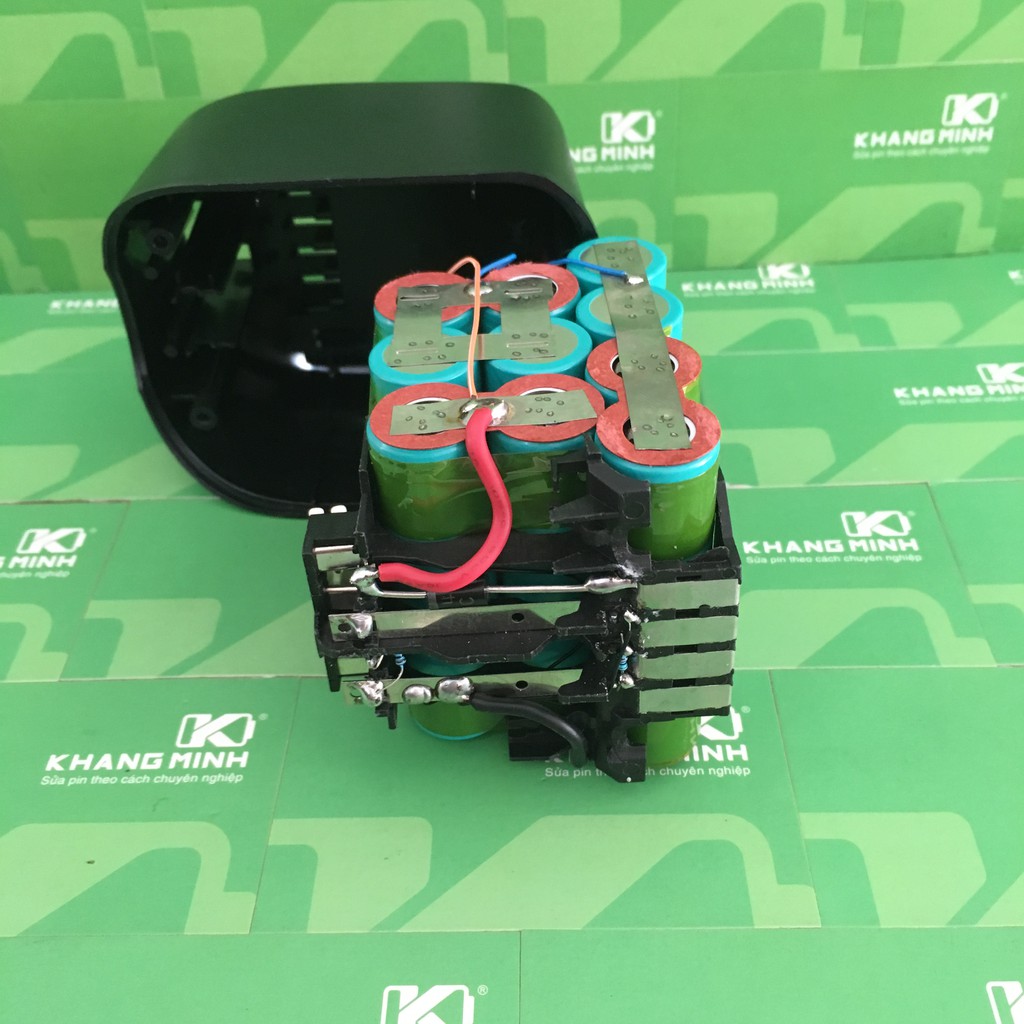 Vỏ pin Bosch 14.4V Li-ion, vỏ cao lắp 2 hàng - 8 cell 18650.