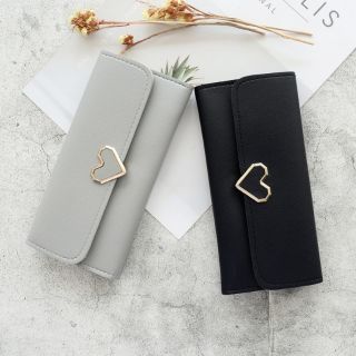 Ví nữ dài cầm tay khóa hình trái tim
