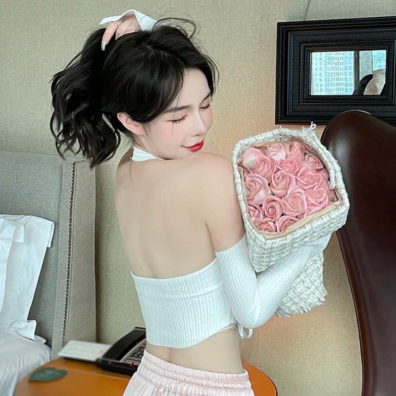 Áo kiểu dây choàng cổ rút dây ngực + tay phối